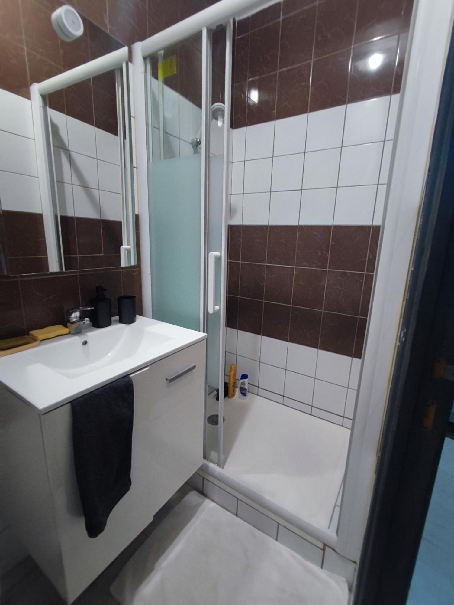 Le Calme Apartment Bourges Bagian luar foto
